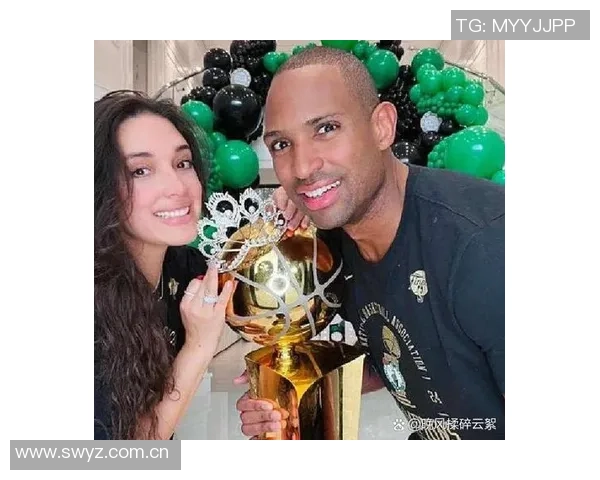 皮尔斯谈个人观点女主持回应信任问题引发热议