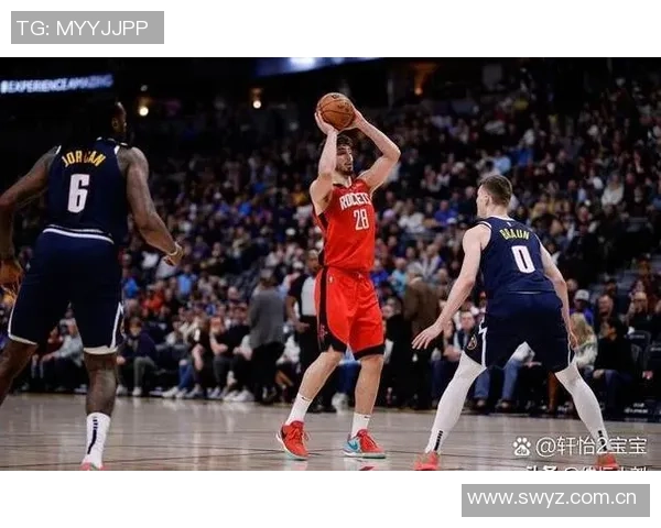 穆雷半场表现起伏首节独得8分次节仅得2次出手手感尚可但仍需提升